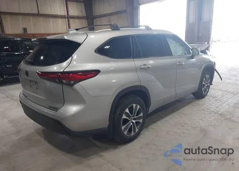2022 Toyota Highlander Xle из США, поврежденный, VIN 5TDHZRBH3NS579974